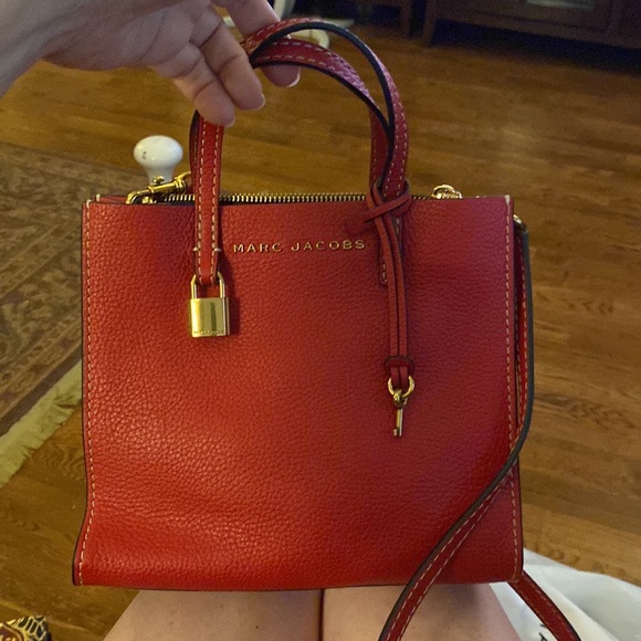 NWOT Marc Jacobs the grind mini in red - Picture 5 of 6